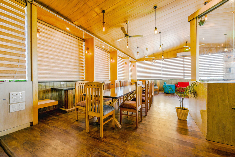 Food & Drinks 4, Fabhotel Prime Happy Feet Luxury Homestay, Dehradun