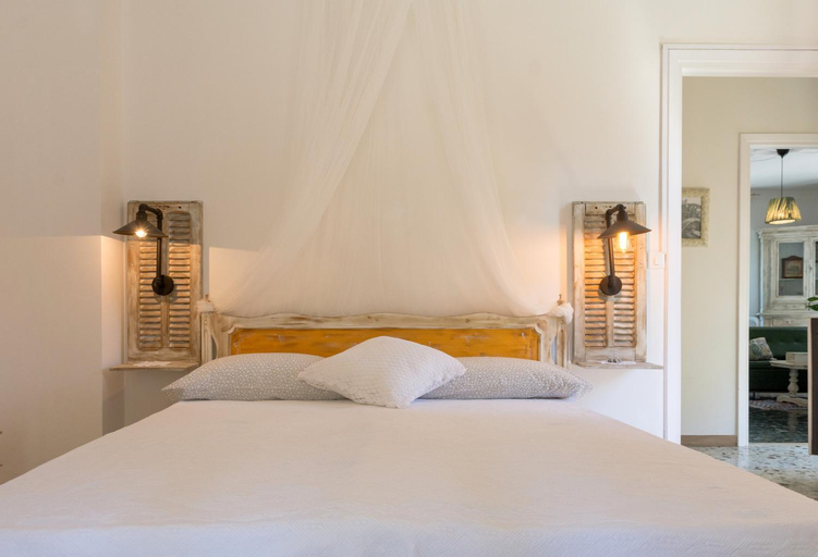 Bedroom 2, La Casa Di Elda, Imperia