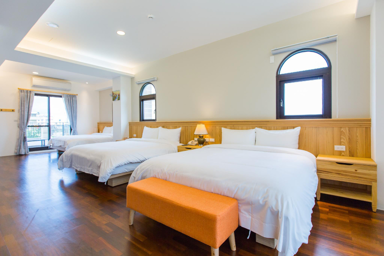 Bedroom 2, Post-mountain view , Yilan