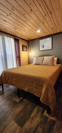 Bedroom 3, Emberglow Outdoor Resort, Polk
