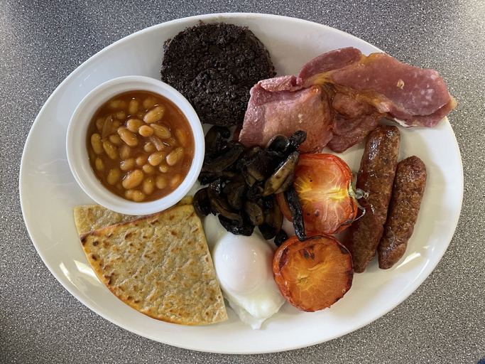 Food & Drinks 5, Cross Inn, Eilean Siar