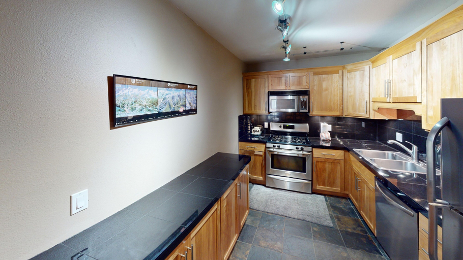 Private kitchen 5, B104 Snowdance Condos 2 Bedroom Condo by RedAwning, Summit