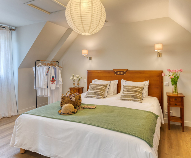 Bedroom 5, Hôtel 3 Étoiles La Ferme de Vur Ven, Finistère