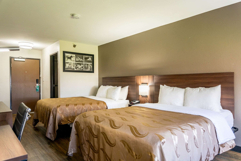 Bedroom 3, Quality Inn Carrollton, Carroll