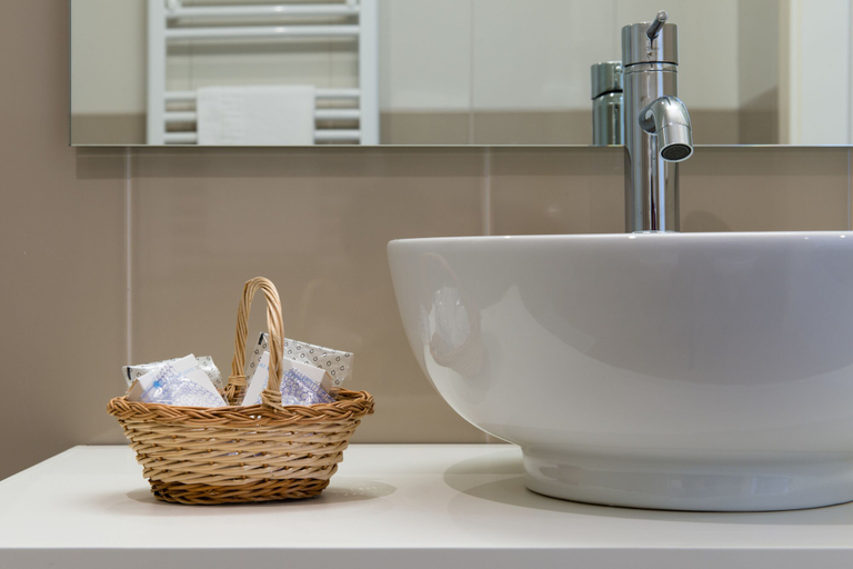 Bathroom 5, Smart Hotel Mediterraneo, Venezia