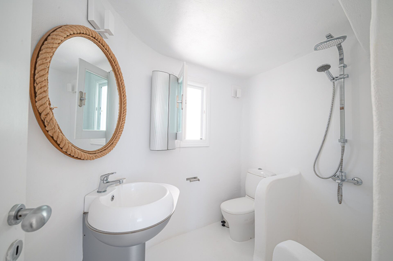 Bathroom 4, Sanarte Villas Mykonos, South Aegean