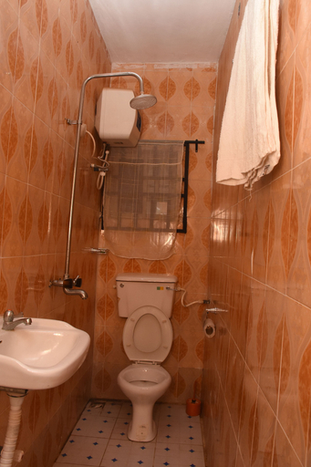 Bathroom, Gracefieldhotels.com.ng, Alimosho