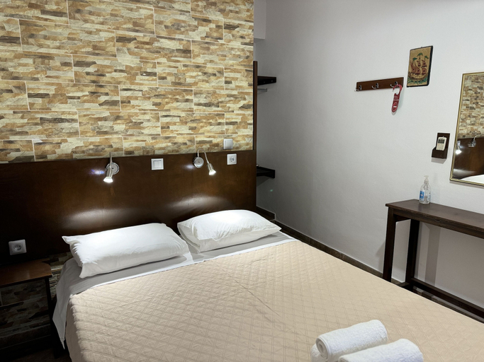 Bedroom 3, Eleni Rooms, South Aegean
