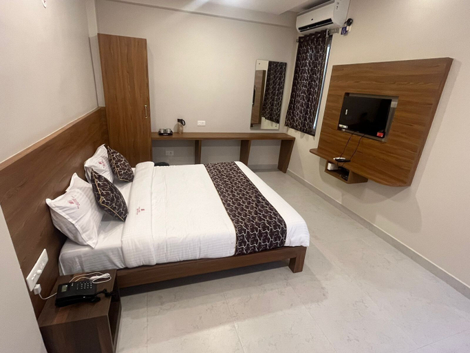 Bedroom 2, The Elite Stay, Visakhapatnam