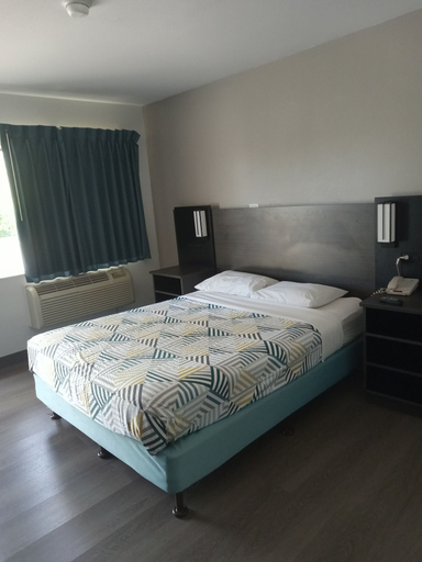 Bedroom 3, Motel 6 Laurel, DC - Washington Northeast, Anne Arundel