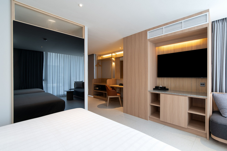 Bedroom 12