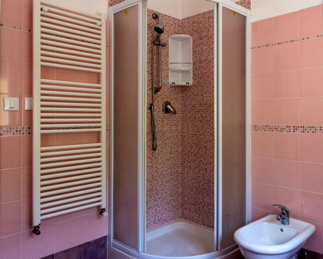 Bedroom 3, La Casa Di Elda, Imperia