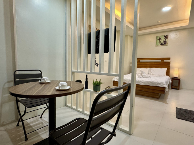 Others 4, Florencia's Inn, Panglao