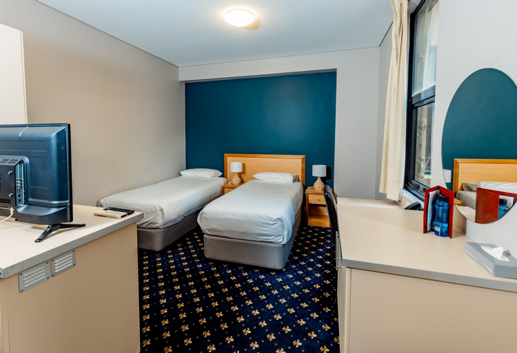 Bedroom 5
