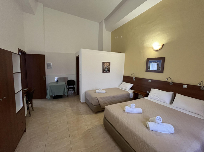 Bedroom 4, Eleni Rooms, South Aegean
