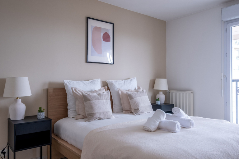 Bedroom 2, Appartement Exquis à La Défense, Hauts-de-Seine