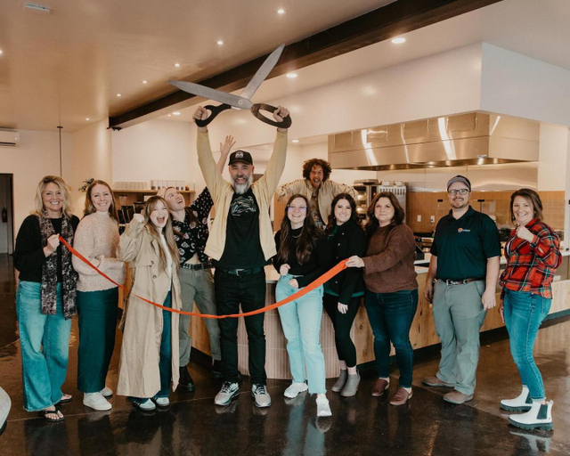 Food & Drinks, Summit Lofts Boutique Hotel, Siskiyou