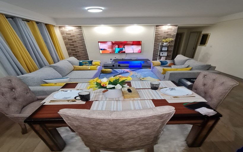 Others 5, Myriad stays beachfront, Kisauni
