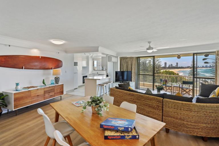 Dining Room 14