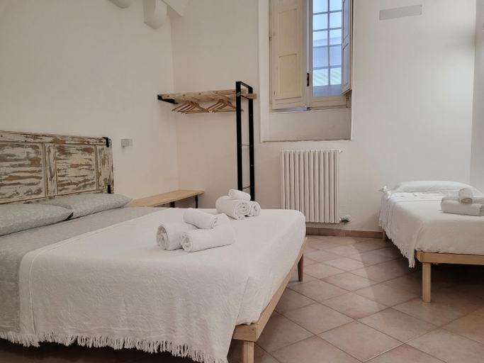 Others 3, Alcentro, Lecce