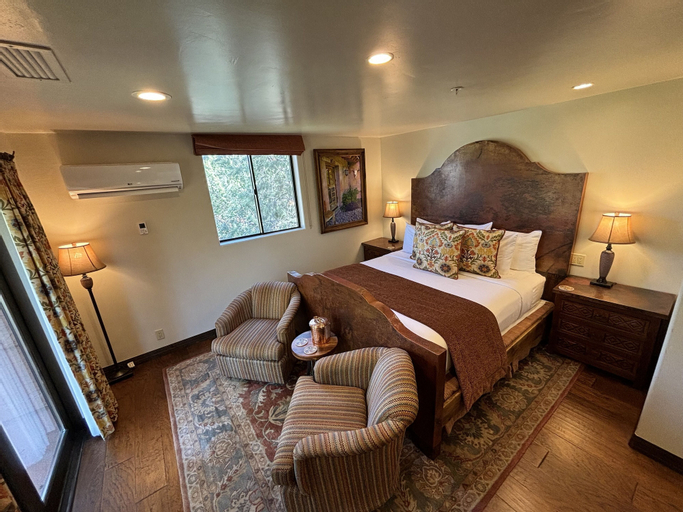 Bedroom 16