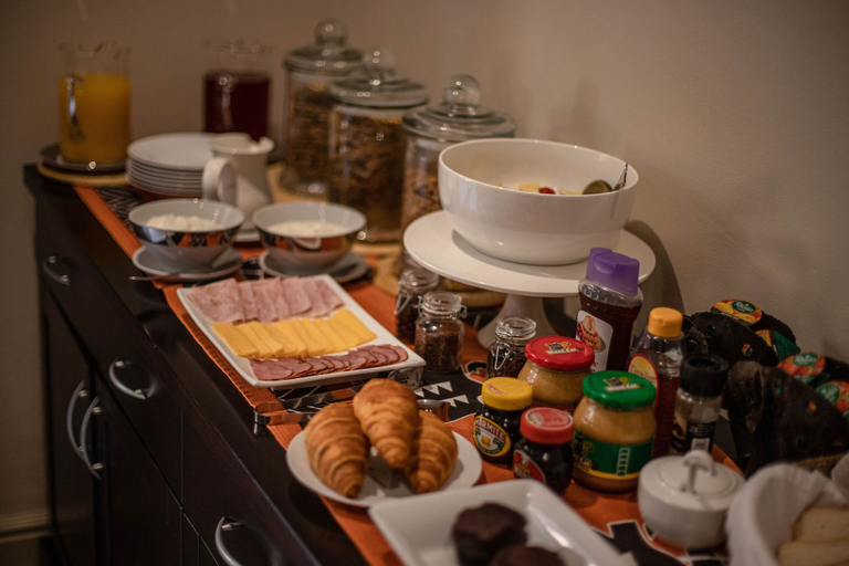 Food & Drinks 5, Simon's Town Guest House, City of Cape Town