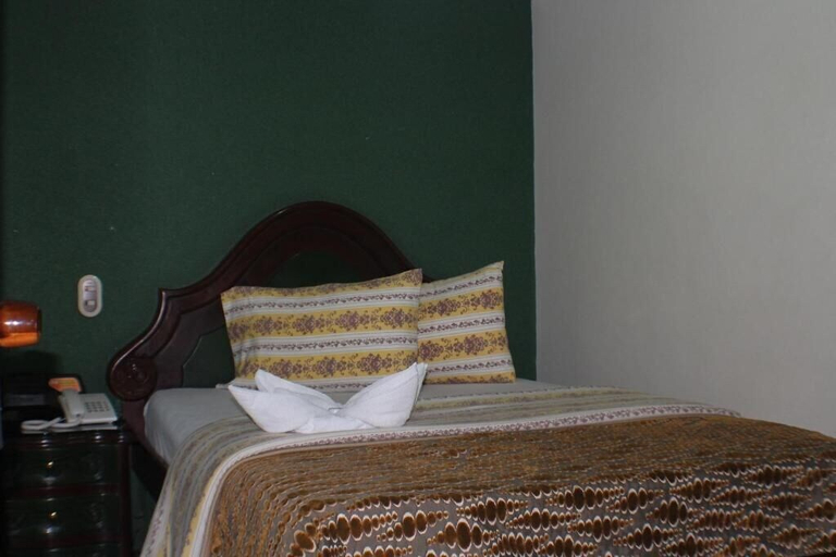Bedroom 2, Lafont Park Hotel, Santafé de Bogotá