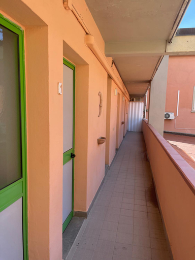 Others, Hotel Lupo di mare, Livorno
