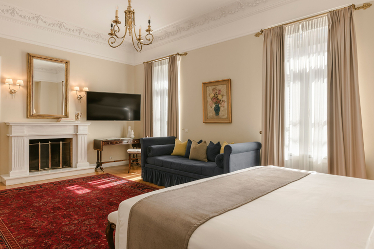 Bedroom 2, Noble Suites, Attica