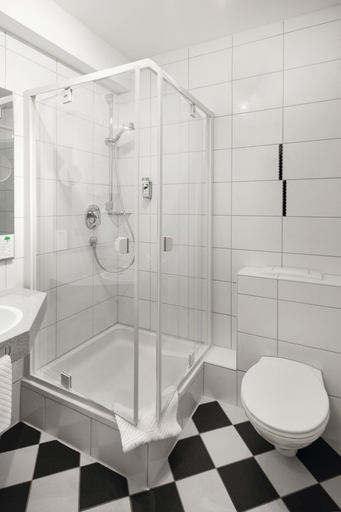 Bathroom 4, Hotel Rieth, Böblingen