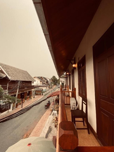 Others 5, Tingkham Guesthouse, Chomphet
