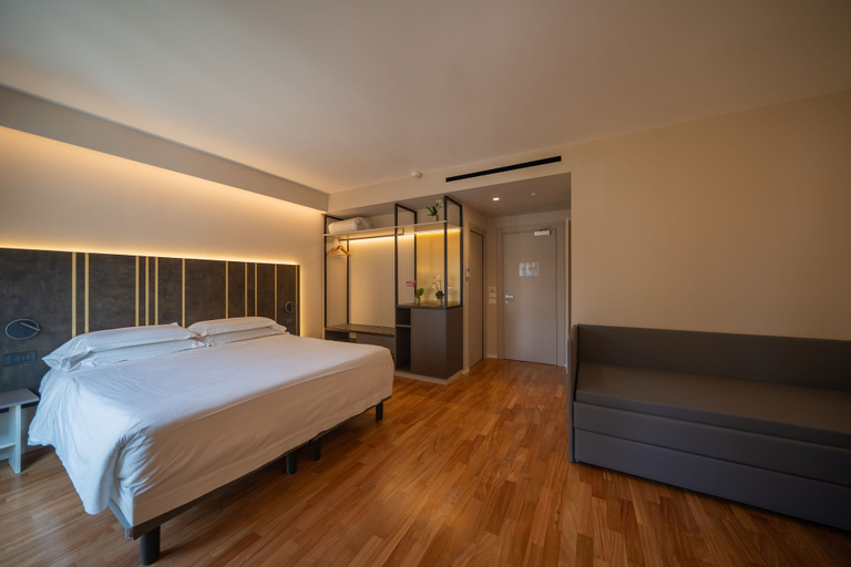 Bedroom 2, Plaza Hotel Catania, Catania
