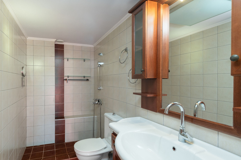 Bathroom 4, Koralia Vacation House, Crete