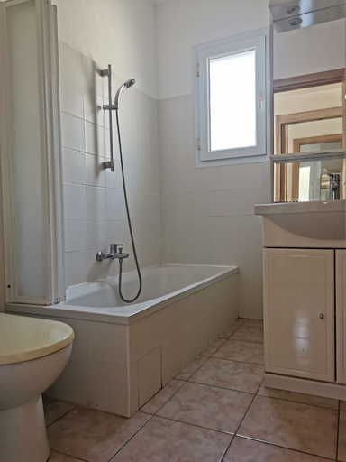 Bathroom 3, Terres de France - Résidence Les Hauts du Maquis, Haute-Corse