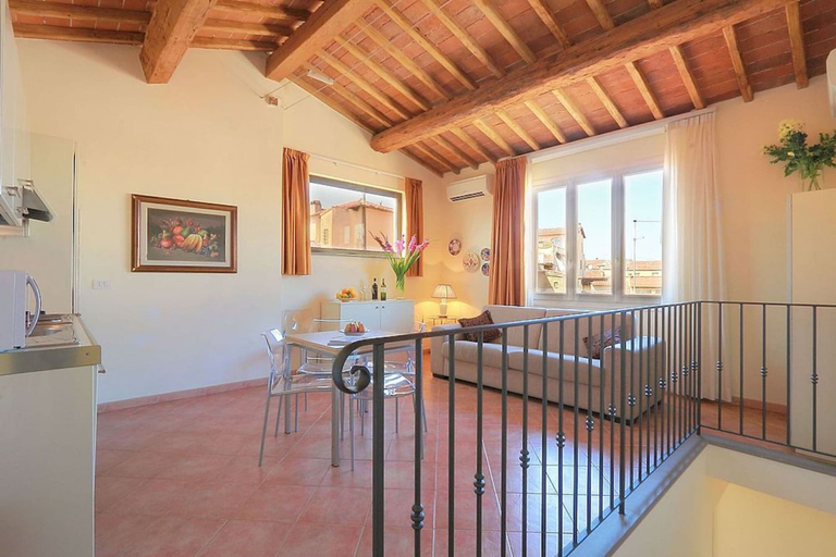 Others 4, Relais Martinez Florence, Florence