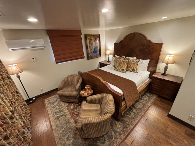 Bedroom 23