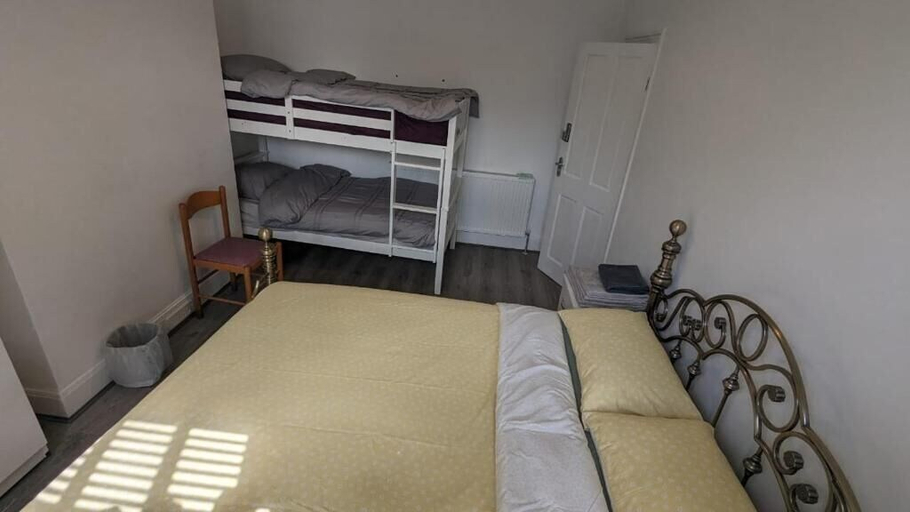 Bedroom 3, Rahal Eastham, London