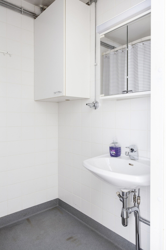 Bathroom 3, 2ndhomes Kluuvi Studios, Uusimaa