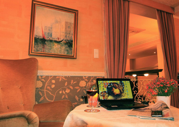 Public Area, Hotel Weingartner, Calw