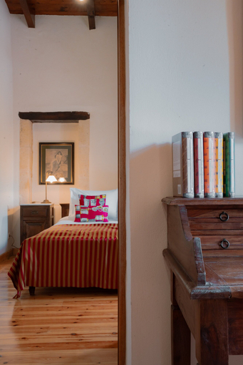 Bedroom 4, Nassibe, Crete