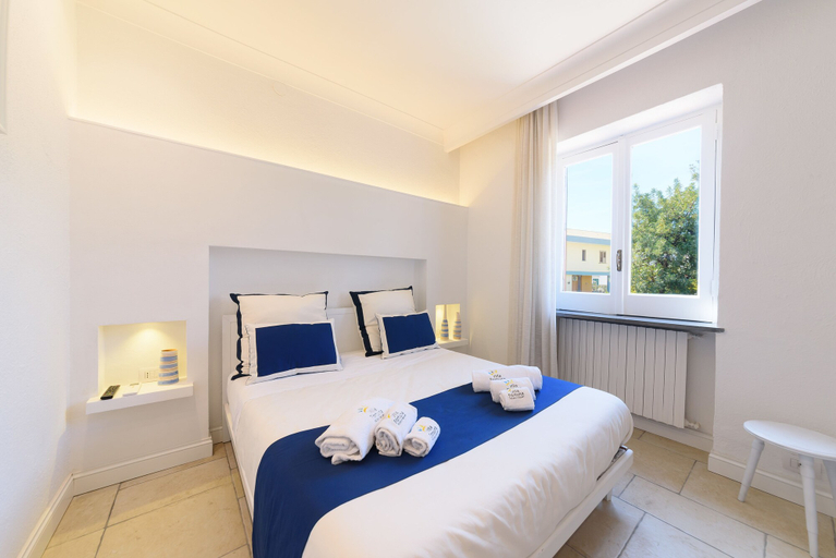 Bedroom 5, Villa Fortuna Holiday Resort, Napoli