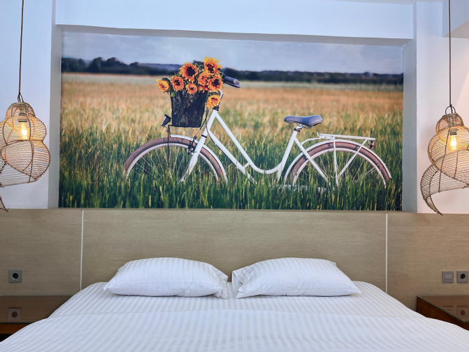Bedroom 16