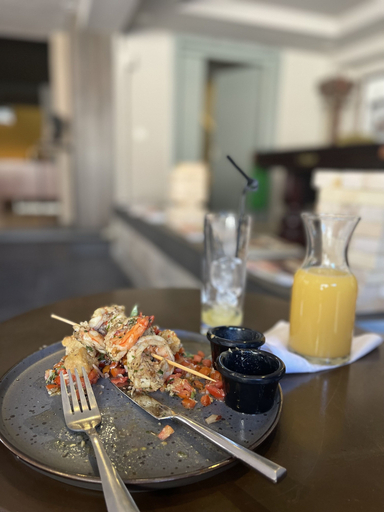 Food & Drinks 5, Catherine Villa, Eti-Osa