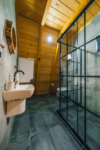 Bathroom 5, Babil Bungalow Boutique Hotel, Kartepe