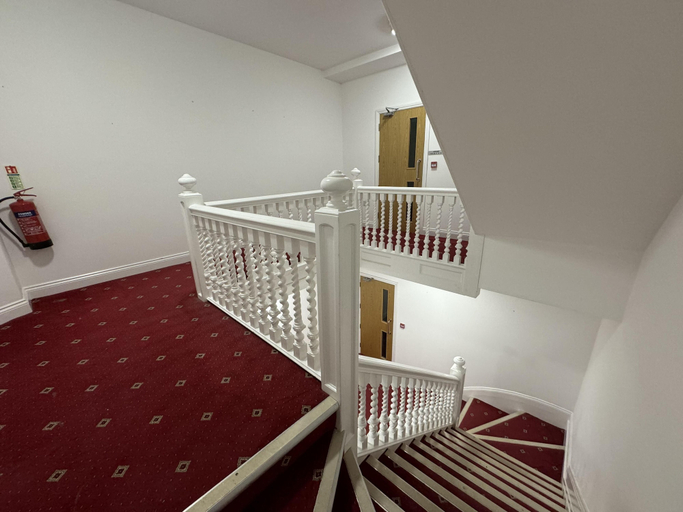 Others 4, Gorgeous Spacious Apartment With Sea View, Essex
