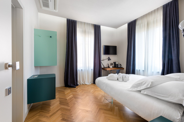 Bedroom 3, Villa Fedora Luxury Suites, Lucca