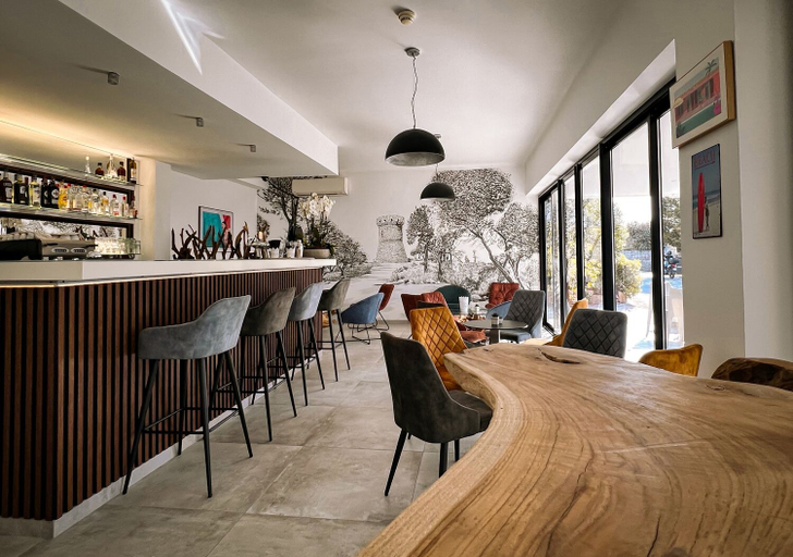 Food & Drinks 5, Hotel l'Isolella, Corse-du-Sud