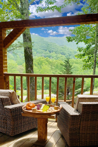 Others 5, Big Kahuna Lodge, Sevier