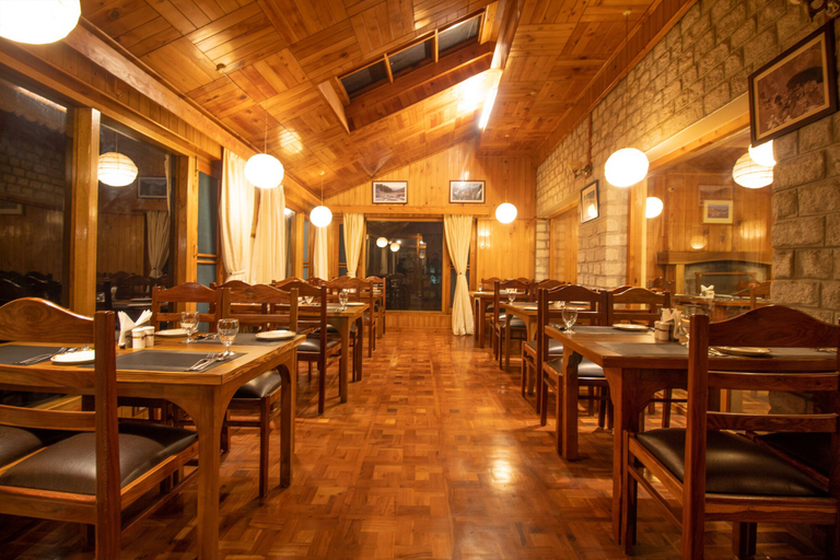 Food & Drinks 5, Hotel  Negis Mayflower, Kullu