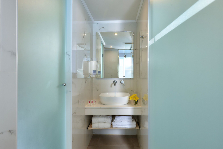 Bathroom 5, St. Constantin Beach Hotel and Spa, Crete